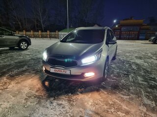 2012 Kia Ceed II, серебристый, 850000 рублей, вид 3
