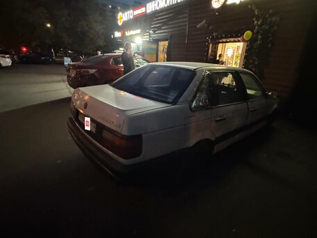 1989 Volkswagen Passat B3, белый, вид 5