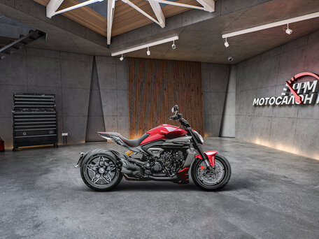 2026 Ducati XDiavel, красный, 3500000 рублей, вид 2