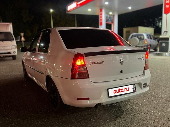2014 Renault Logan I Рестайлинг, белый, 325000 рублей - вид 3