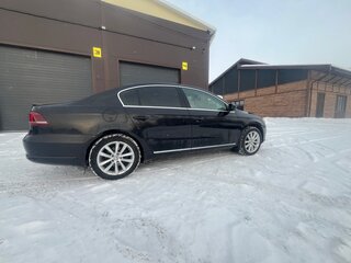 2011 Volkswagen Passat B7, чёрный, 890000 рублей, вид 2