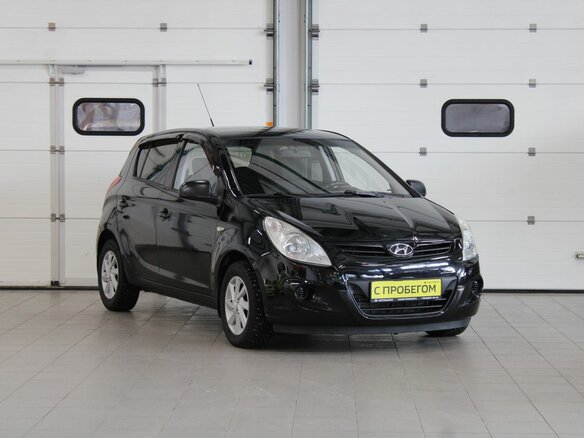2009 Hyundai i20 I, чёрный - вид 2