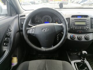 2009 Hyundai Elantra IV (HD), серебристый, 490000 рублей, вид 5