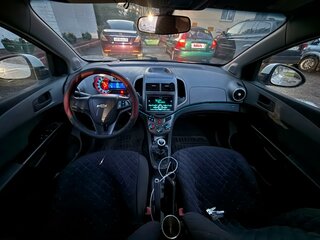 2013 Chevrolet Aveo II, белый, 655000 рублей, вид 5