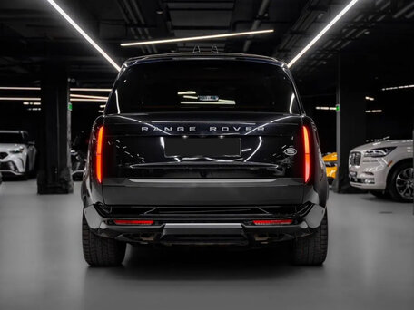 2022 Land Rover Range Rover P530 MHEV V, чёрный, 17950000 рублей, вид 4