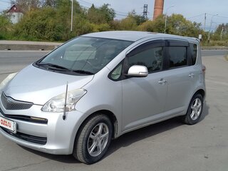 2008 Toyota Ractis I, серебристый, 750000 рублей, вид 1