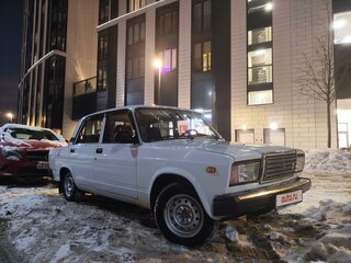 2009 Lada (ВАЗ) 2107, белый, 250000 рублей, вид 2