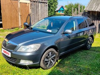 2012 Skoda Octavia II (A5) Рестайлинг, серый, 850000 рублей, вид 1