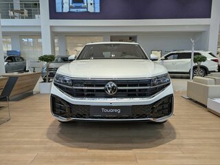 2026 Volkswagen Touareg III Рестайлинг, белый, 12900000 рублей, вид 2