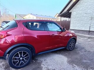 2013 Nissan Juke I, красный, 1050000 рублей, вид 2