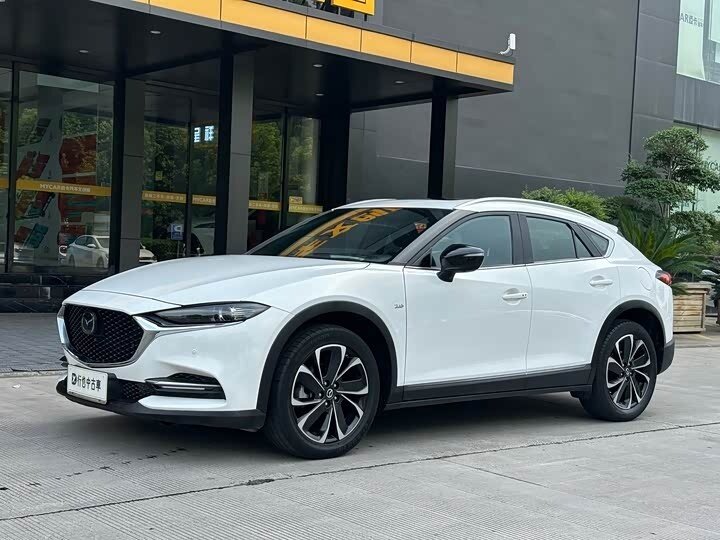 Открыть фотографии: Mazda CX-4 I Рестайлинг