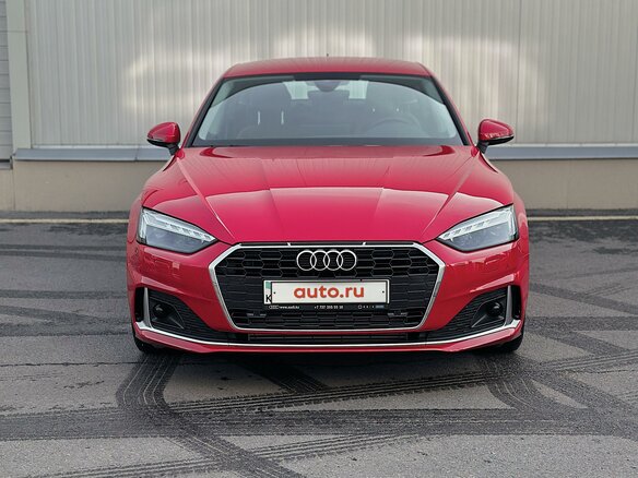 2022 Audi A5 Sportback 40 TFSI II (F5) Рестайлинг, пурпурный, 4300000 рублей - вид 2