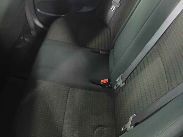 2010 Toyota Corolla X (E140, E150), чёрный, 1025000 рублей - вид 10