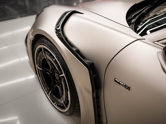 2023 Porsche 911 Brabus 900 Rocket R VIII (992), серебристый - вид 12
