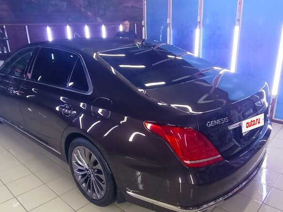 2017 Genesis G90 I, коричневый, 2800000 рублей - вид 6