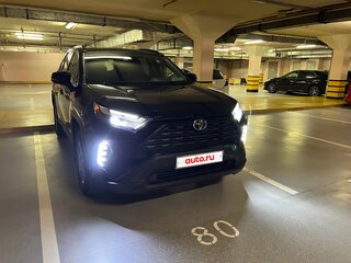 2023 Toyota RAV4 V (XA50), чёрный, 5000000 рублей, вид 5