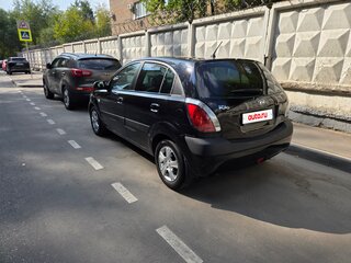 2006 Kia Rio II, чёрный, 440000 рублей, вид 4
