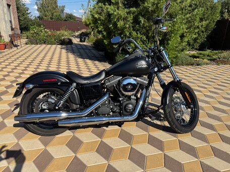 2016 Harley-Davidson Street Bob, чёрный, 990000 рублей, вид 2