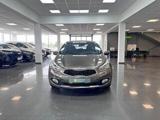 2013 Kia Ceed II, коричневый, 1095000 рублей, вид 3