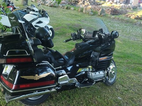 1999 Honda GL 1500 Gold Wing, чёрный, 800000 рублей, вид 2