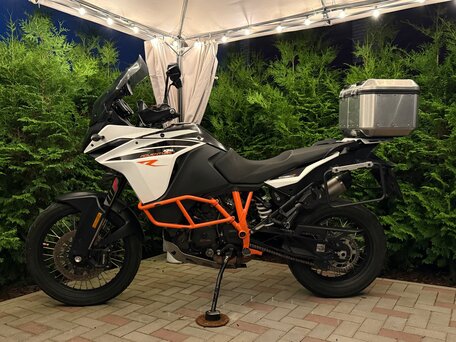 2017 KTM 1090 Adventure R, белый, 770000 рублей, вид 2