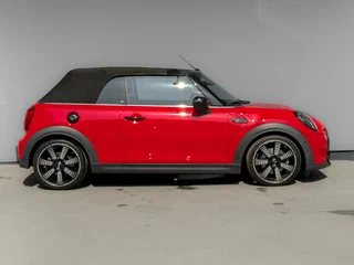 2022 Mini Hatch Cooper S III (F55/F56) Рестайлинг 2, красный, 3915000 рублей, вид 4