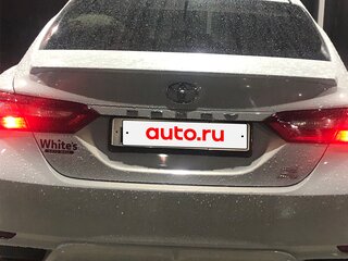 2021 Toyota Camry US Market VIII (XV70) Рестайлинг, белый, 2850000 рублей, вид 3