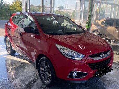 2015 Hyundai ix35 I Рестайлинг, красный, 1630000 рублей, вид 3