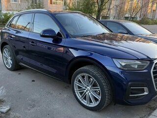 2021 Audi Q5 45 TFSI II (FY) Рестайлинг, синий, 5050000 рублей, вид 2