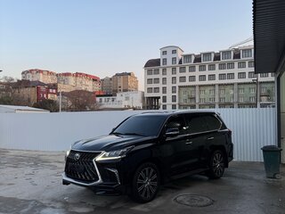 2018 Lexus LX 570 III Рестайлинг 2, чёрный, 11000000 рублей, вид 2