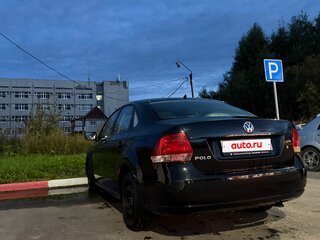 2013 Volkswagen Polo V, чёрный, 875000 рублей, вид 4
