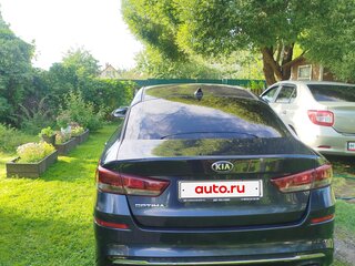 2019 Kia Optima IV Рестайлинг, синий, 2050000 рублей, вид 4