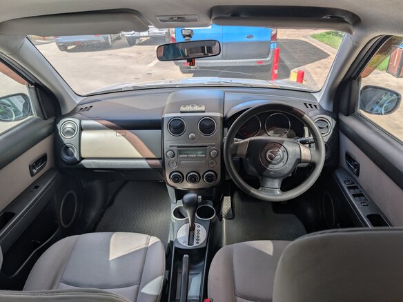 2004 Mazda Verisa, серый - вид 8