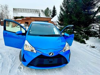 2018 Toyota Vitz III (XP130) Рестайлинг 2, синий, 1027000 рублей, вид 3