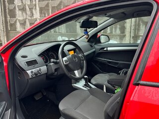 2010 Opel Astra H Рестайлинг, красный, 615000 рублей, вид 5