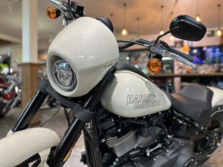 2023 Harley-Davidson Low Rider, белый, 2850000 рублей, вид 2