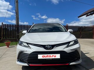 2021 Toyota Camry VIII (XV70) Рестайлинг, белый, 3545000 рублей, вид 1