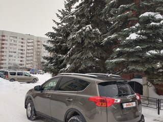 2015 Toyota RAV4 IV (XA40), коричневый, 2300000 рублей, вид 5