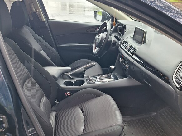 2014 Mazda 3 III (BM), синий, 1350000 рублей - вид 4