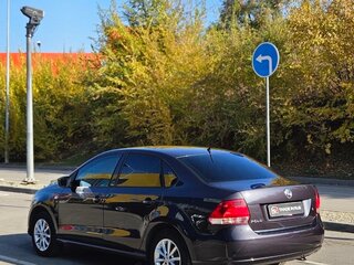 2015 Volkswagen Polo V Рестайлинг, серый, 950000 рублей, вид 5