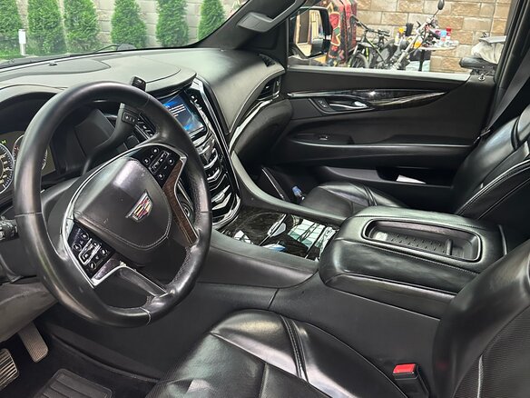 2015 Cadillac Escalade IV, чёрный, 3200000 рублей - вид 9