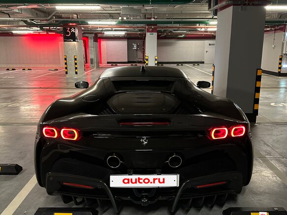2021 Ferrari SF90 Stradale, чёрный, 34476000 рублей - вид 27
