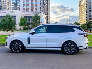 2023 Lynk & Co 09 MHEV, белый, 4650000 рублей, вид 5