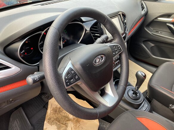 2018 Lada (ВАЗ) Vesta SW I, оранжевый, 990000 рублей - вид 5