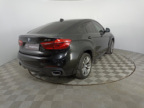 2018 BMW X6 40d II (F16), чёрный, 5990000 рублей - вид 4