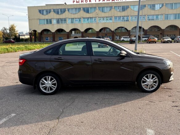 2017 Lada (ВАЗ) Vesta I, коричневый, 870000 рублей - вид 10