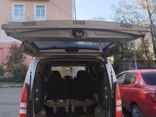 2005 Nissan Serena II (C24), серебристый, 695000 рублей, вид 4