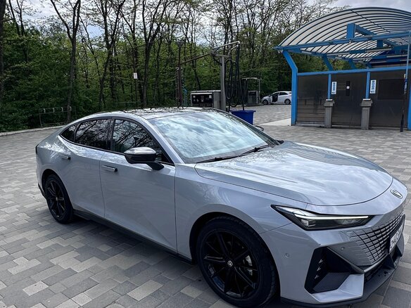 2023 Changan UNI-V I, серый, 2190000 рублей - вид 3