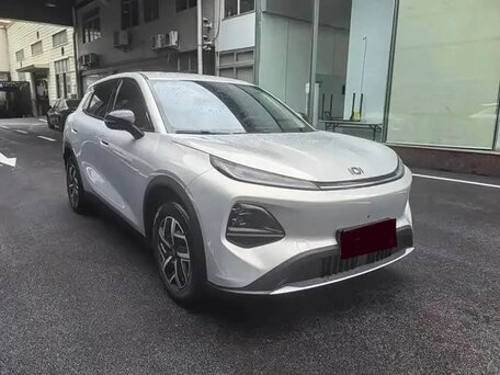 2026 Changan Qiyuan Q05 40.3 kWh II, серебристый, 1853000 рублей, вид 2