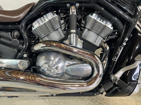 2004 Harley-Davidson V-Rod, чёрный, 560000 рублей - вид 16